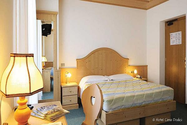 Hotel Cima Dodici 비고디파사 외부 사진